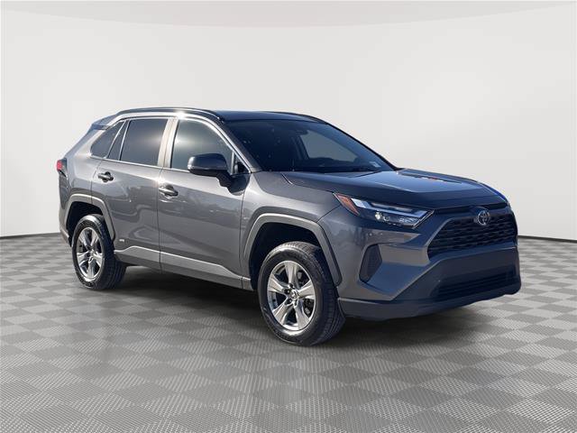 Used 2024 Toyota RAV4 XLE w/ Convenience Package AWD/4WD image 5