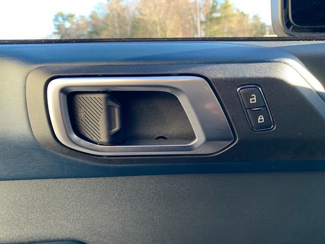 Certified 2023 Ford Bronco Heritage Edition image 26