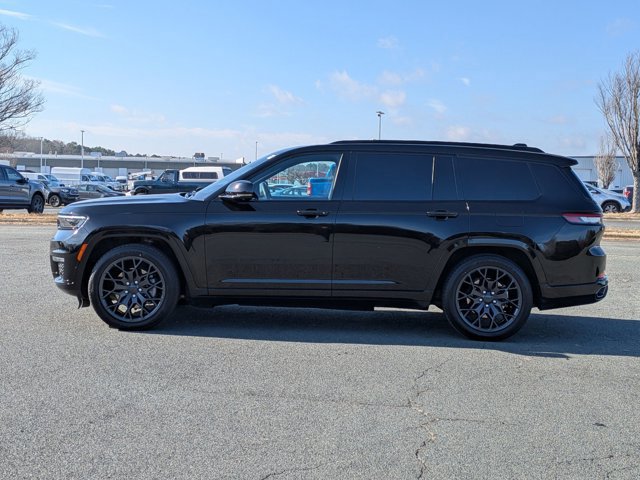 Used 2023 Jeep Grand Cherokee L Summit w/ High Altitude Package image 2