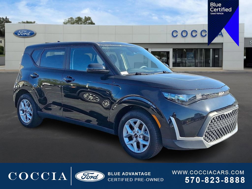Used 2023 Kia Soul LX w/ LX Technology Package image 6