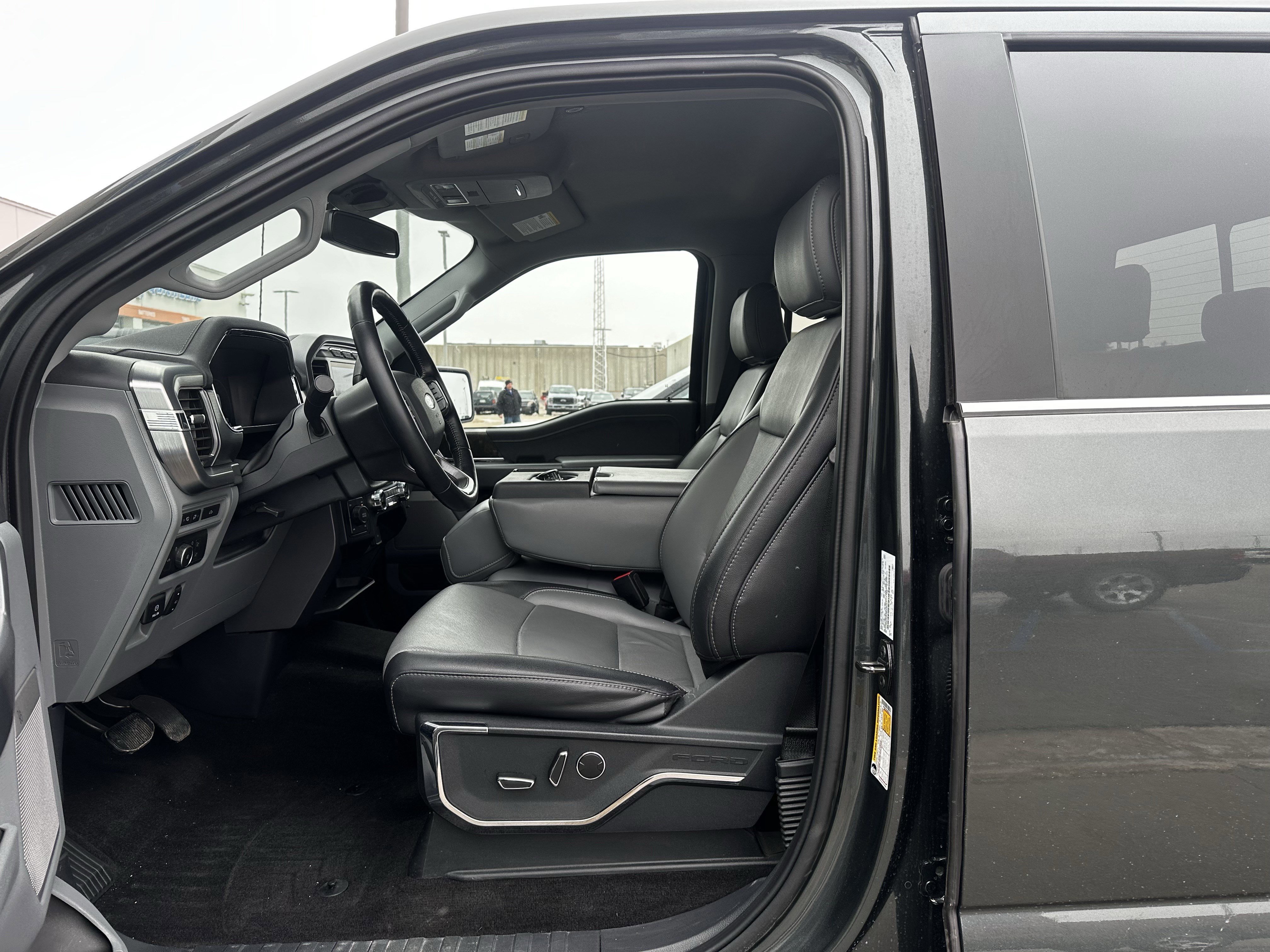 Certified 2021 Ford F150 Lariat image 8