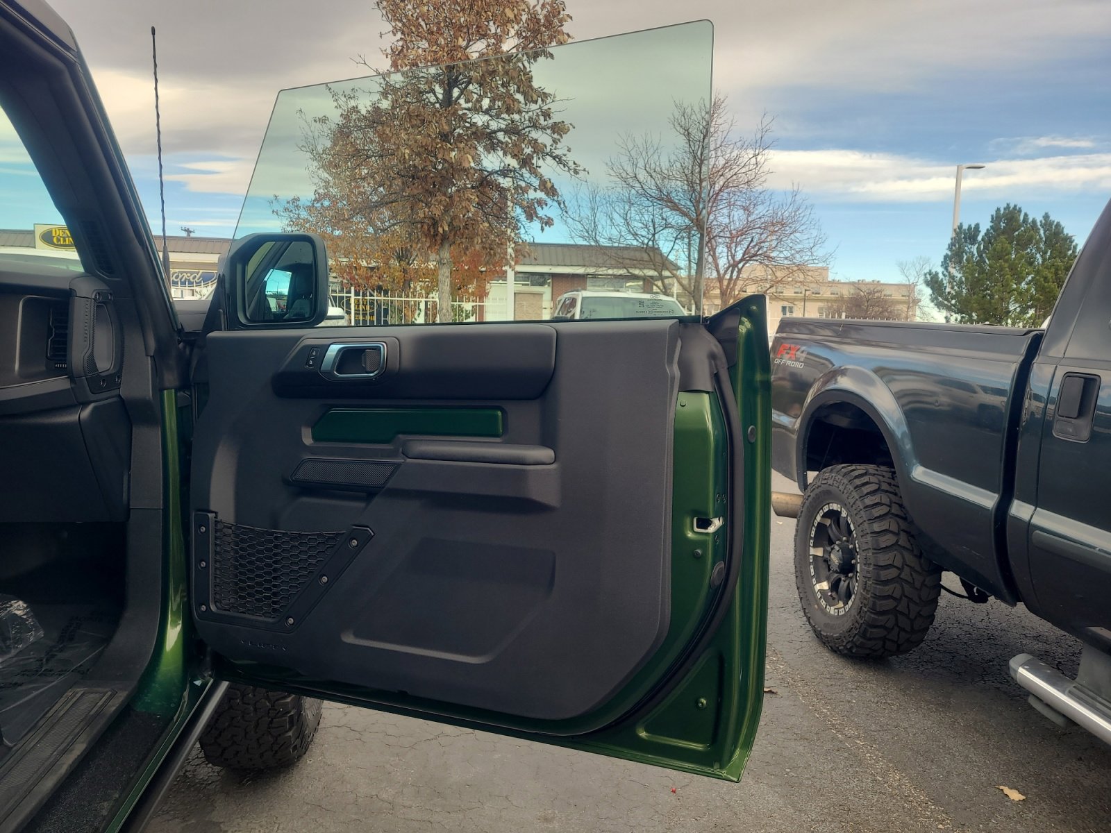 Certified 2025 Ford Bronco Badlands image 16