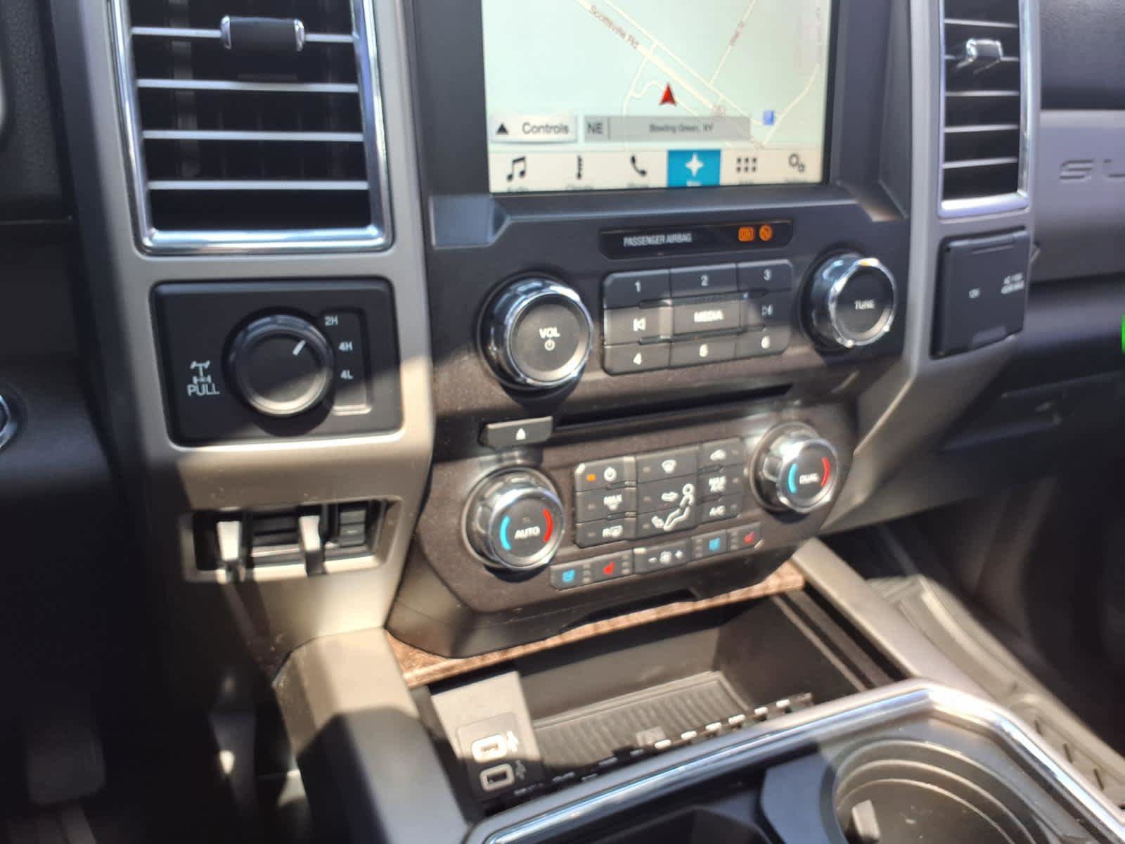 Certified 2017 Ford F250 Lariat w/ Lariat Ultimate Package AWD/4WD image 19