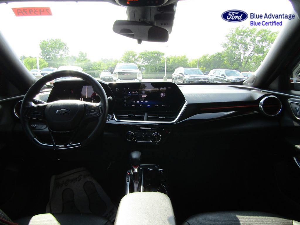 Used 2026 Chevrolet Trax RS w/ Driver Confidence Package FWD image 15