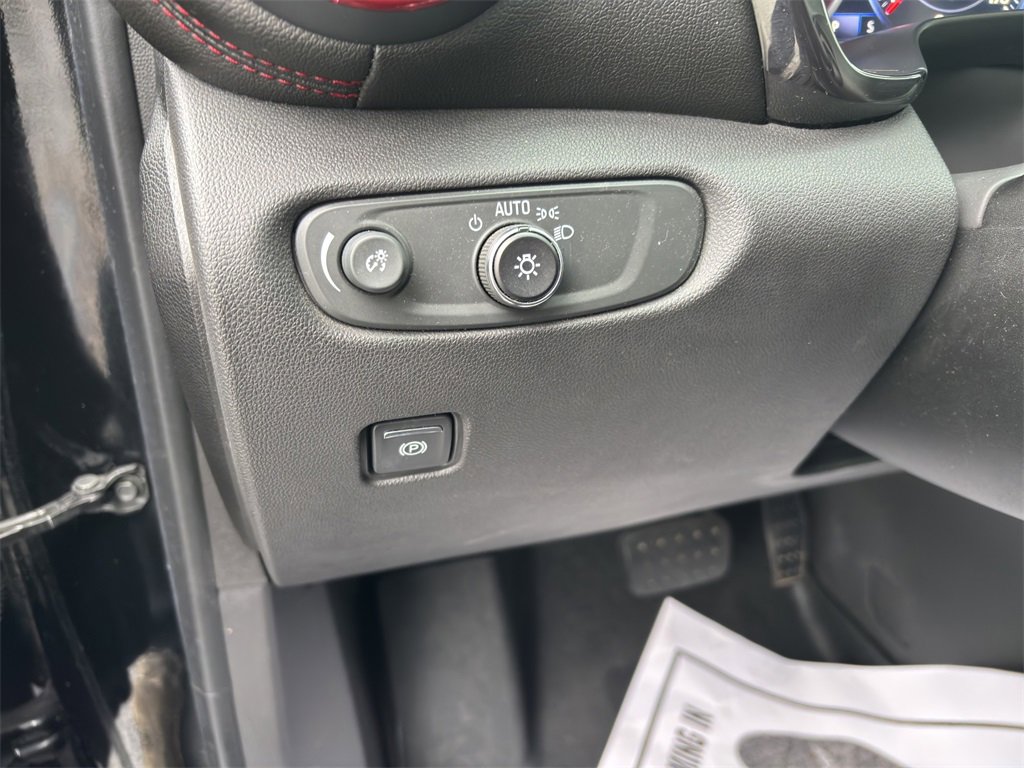 Used 2020 Chevrolet Blazer RS image 11