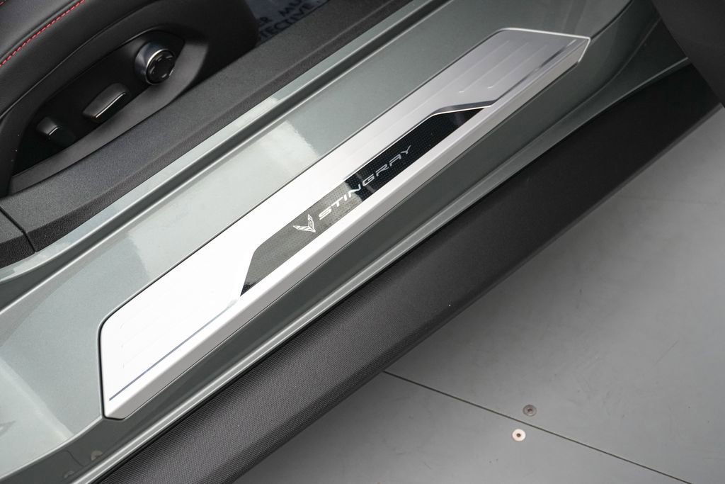 Used 2022 Chevrolet Corvette Stingray Premium Conv w/ Z51 Performance Package image 38