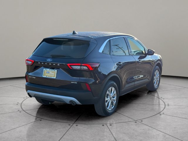 Certified 2023 Ford Escape Active AWD/4WD image 12