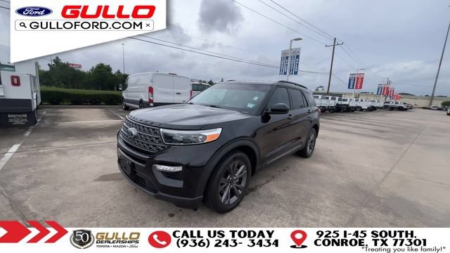 Certified 2024 Ford Explorer XLT w/ Equipment Group 202A RWD image 4