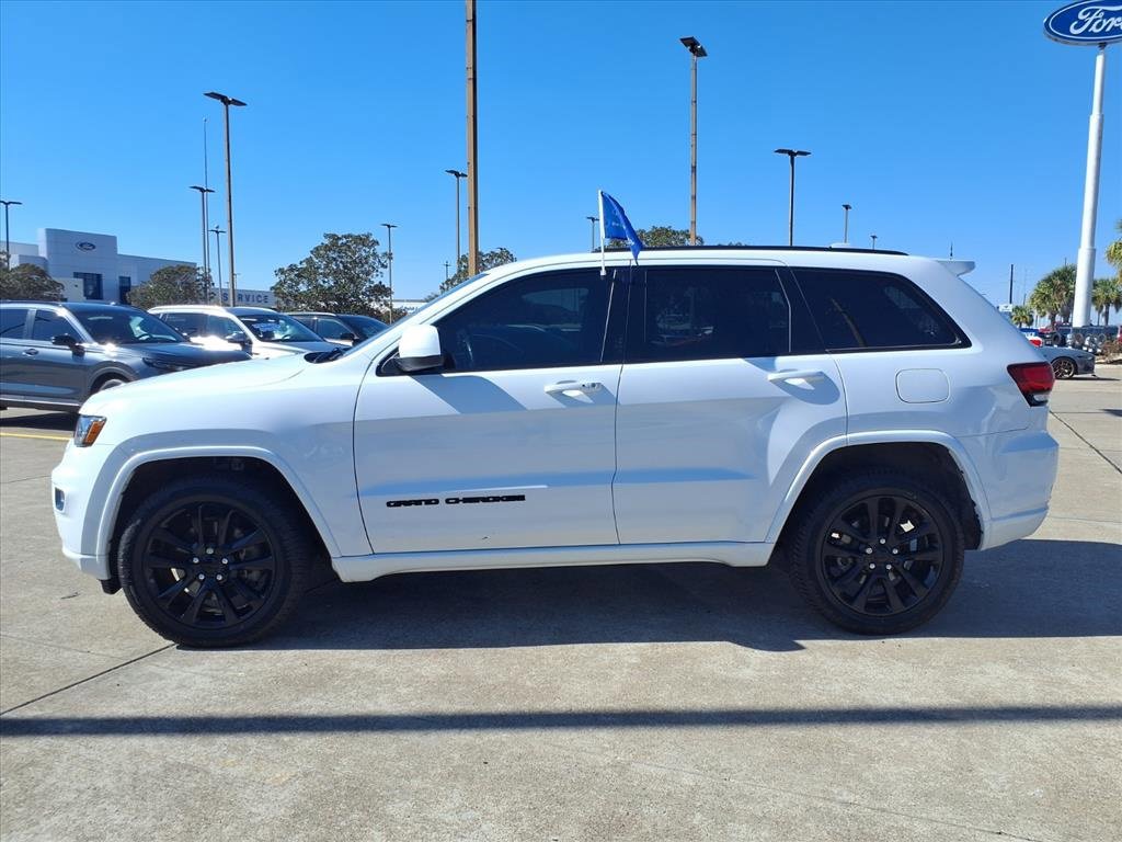 Used 2021 Jeep Grand Cherokee Laredo X image 26