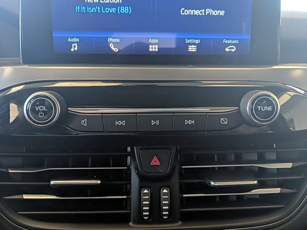 Certified 2024 Ford Escape Active AWD/4WD image 21