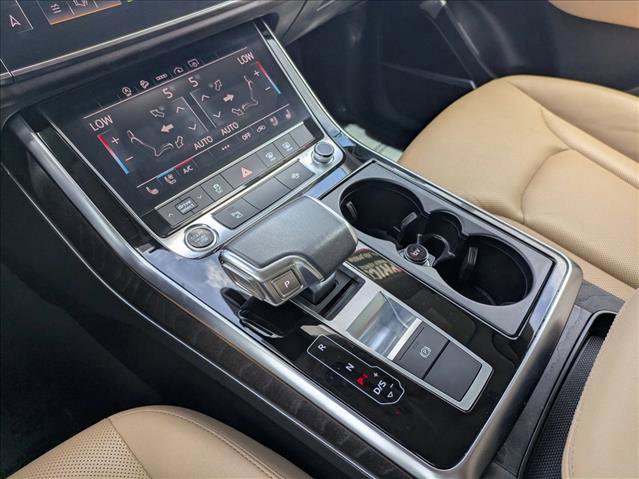 Used 2022 Audi Q8 Premium Plus AWD/4WD image 12