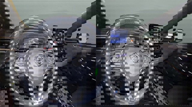 Used 2022 Toyota Corolla SE image 16