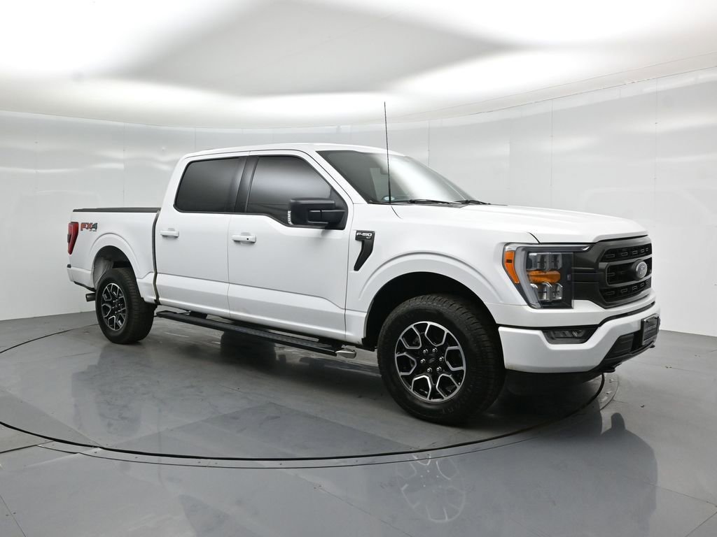 Certified 2022 Ford F150 XLT w/ Equipment Group 302A High image 26