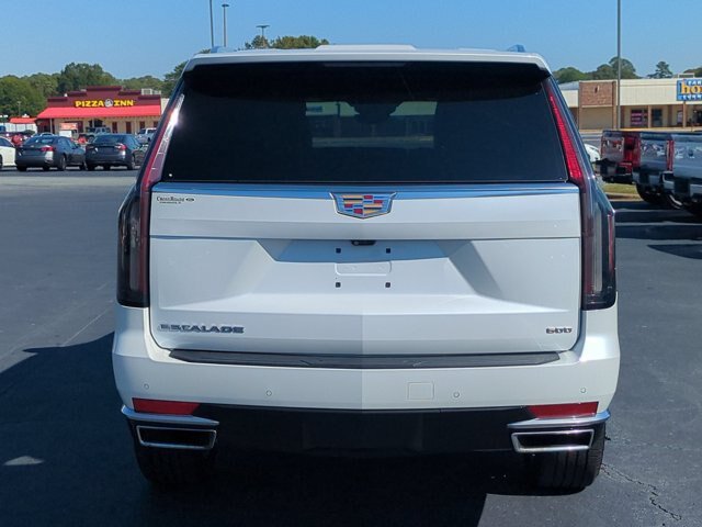Used 2023 Cadillac Escalade Premium Luxury AWD/4WD image 4