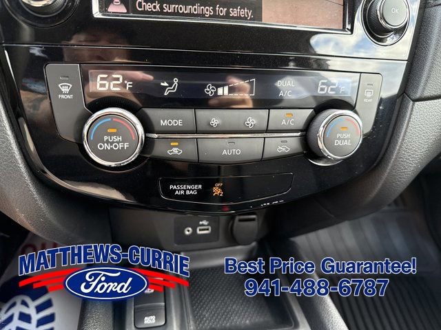 Used 2019 Nissan Rogue SV w/ Premium Package FWD image 20