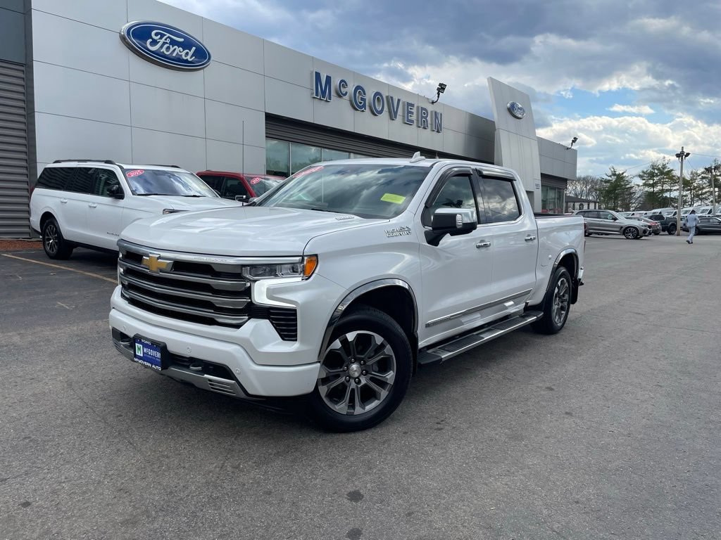 Used 2024 Chevrolet Silverado 1500 High Country w/ Technology Package
