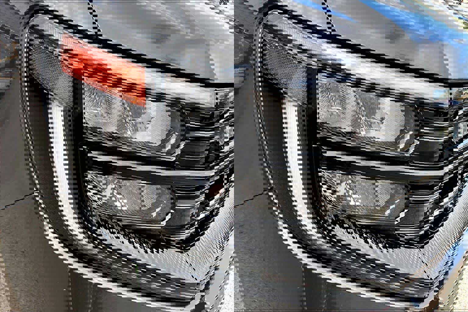 Certified 2025 Ford Expedition Platinum w/ Stealth Appearance Package image 28