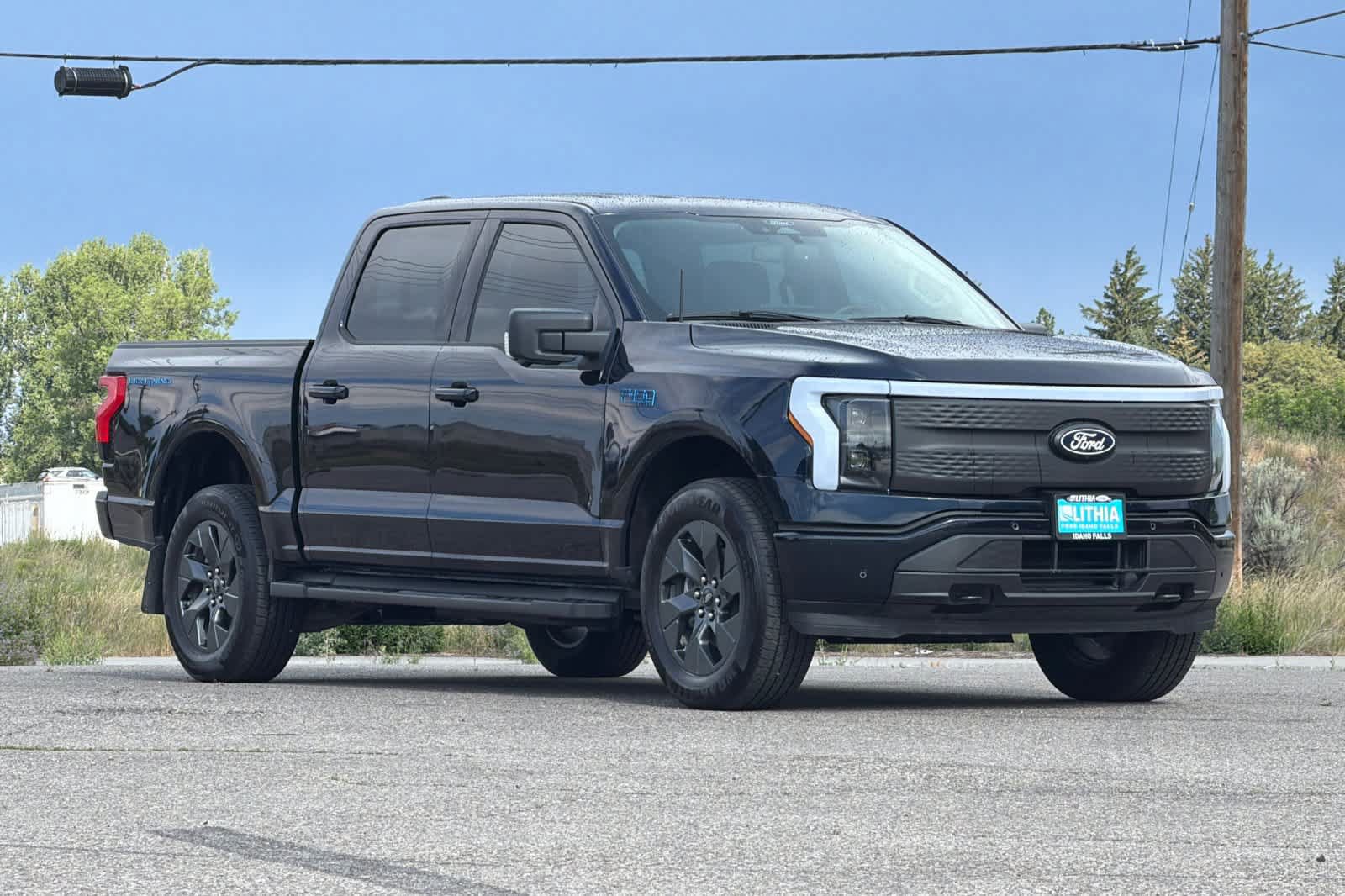 Certified 2025 Ford F150 Lightning Flash AWD/4WD image 9