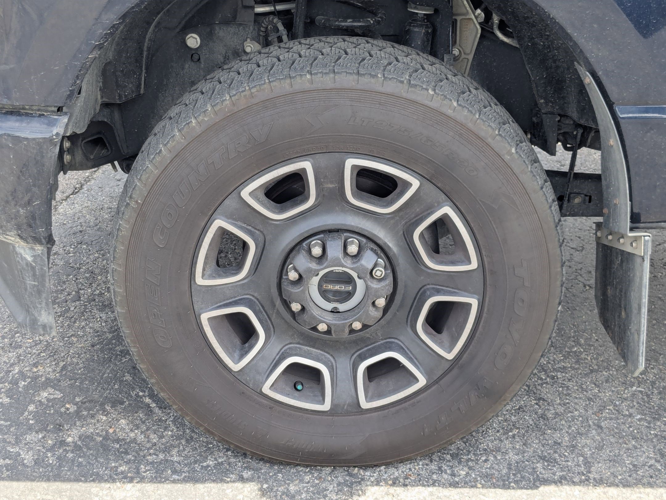 Certified 2024 Ford F350 Platinum AWD/4WD image 15
