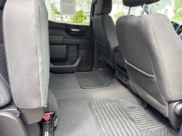 Used 2023 Chevrolet Silverado 1500 Custom AWD/4WD image 29