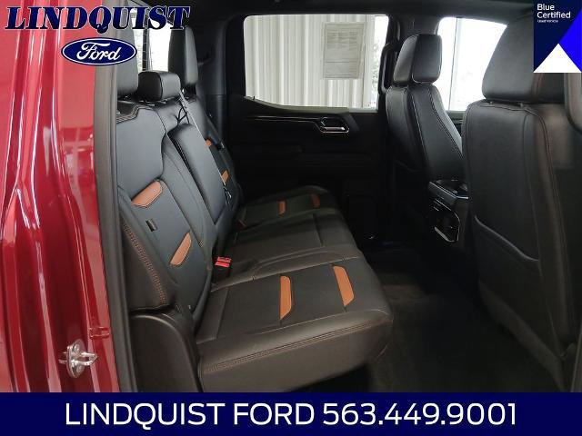 Used 2024 GMC Sierra 1500 AT4 w/ Technology Package AWD/4WD image 18