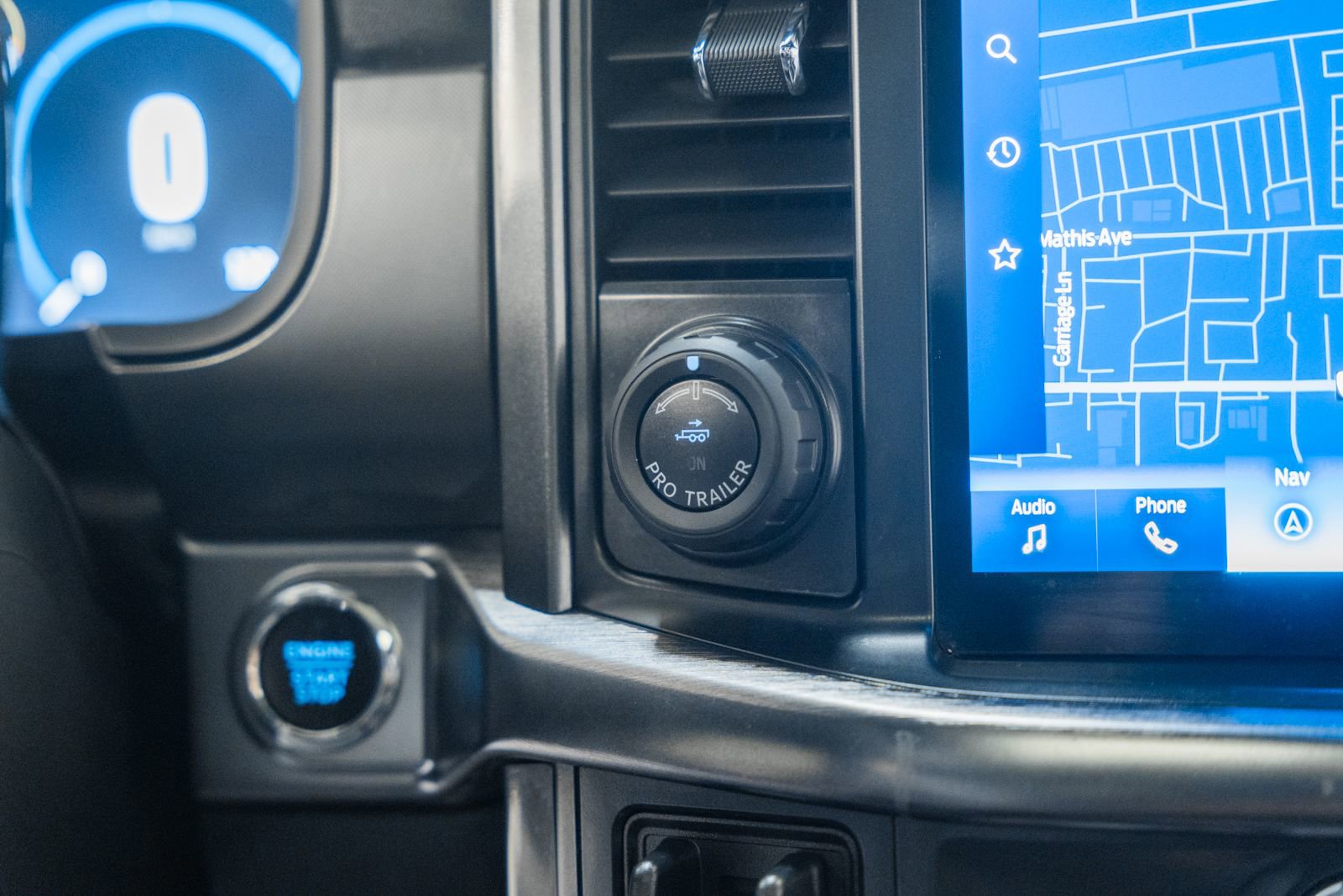 Certified 2022 Ford F150 Lariat w/ Equipment Group 502A High image 32