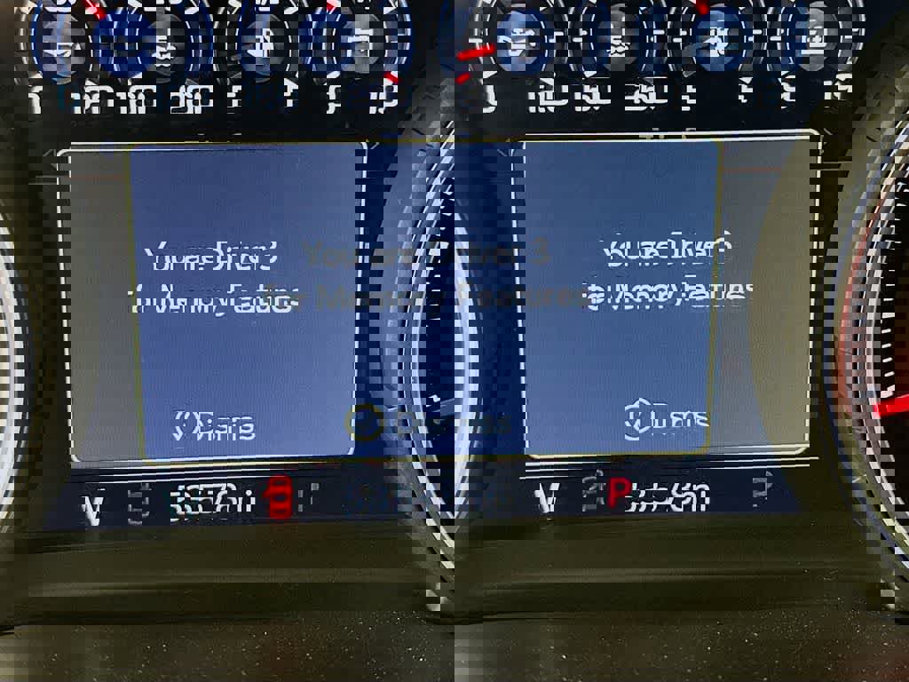 Used 2021 Chevrolet Silverado 1500 High Country w/ Technology Package image 23