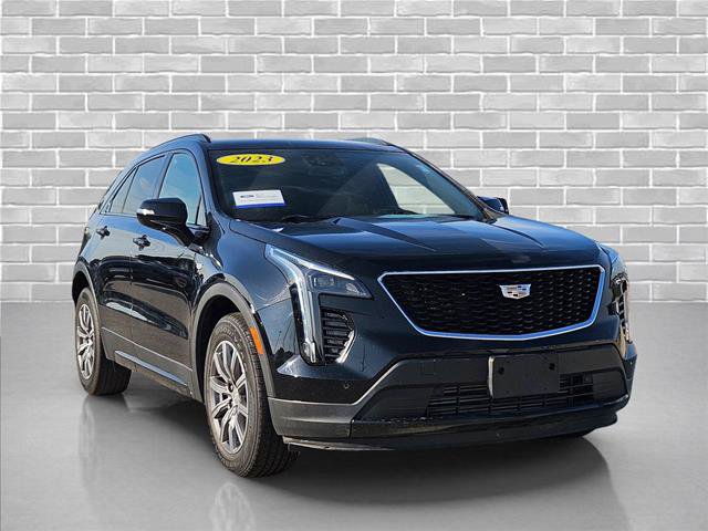 Used 2023 Cadillac XT4 Sport w/ Cold Weather Package FWD image 3