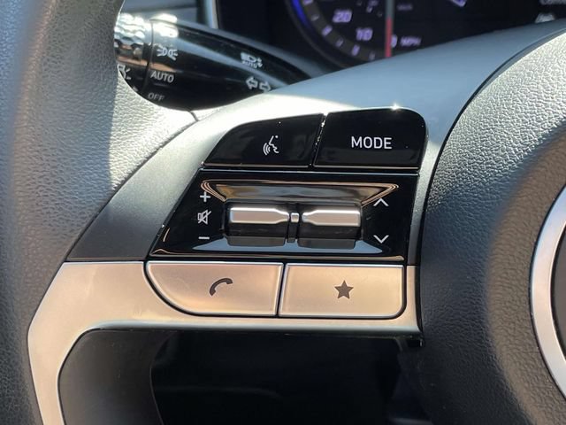 Used 2024 Hyundai Santa Cruz SE AWD/4WD image 19