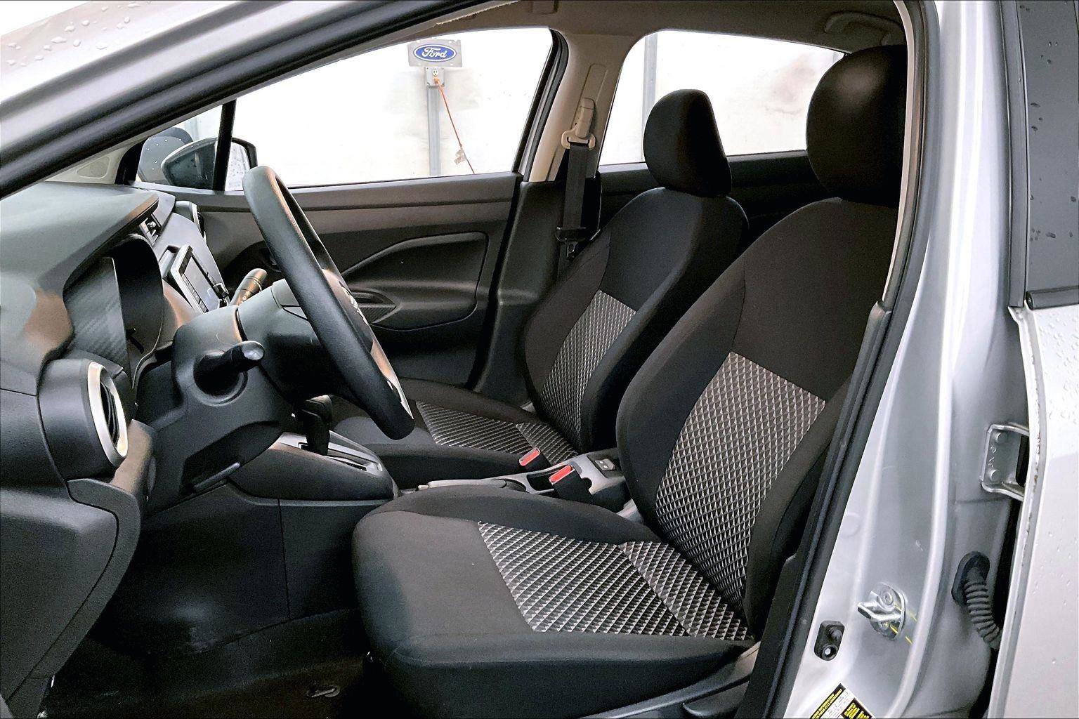 Used 2024 Nissan Versa S w/ Trunk Package image 24