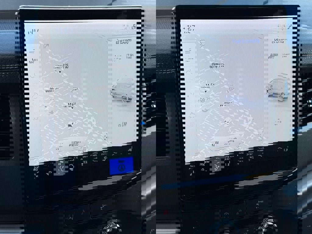 Certified 2024 Ford Expedition XLT image 39