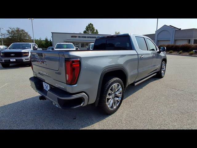 Used 2025 GMC Sierra 1500 Denali w/ Denali Reserve Package AWD/4WD image 8