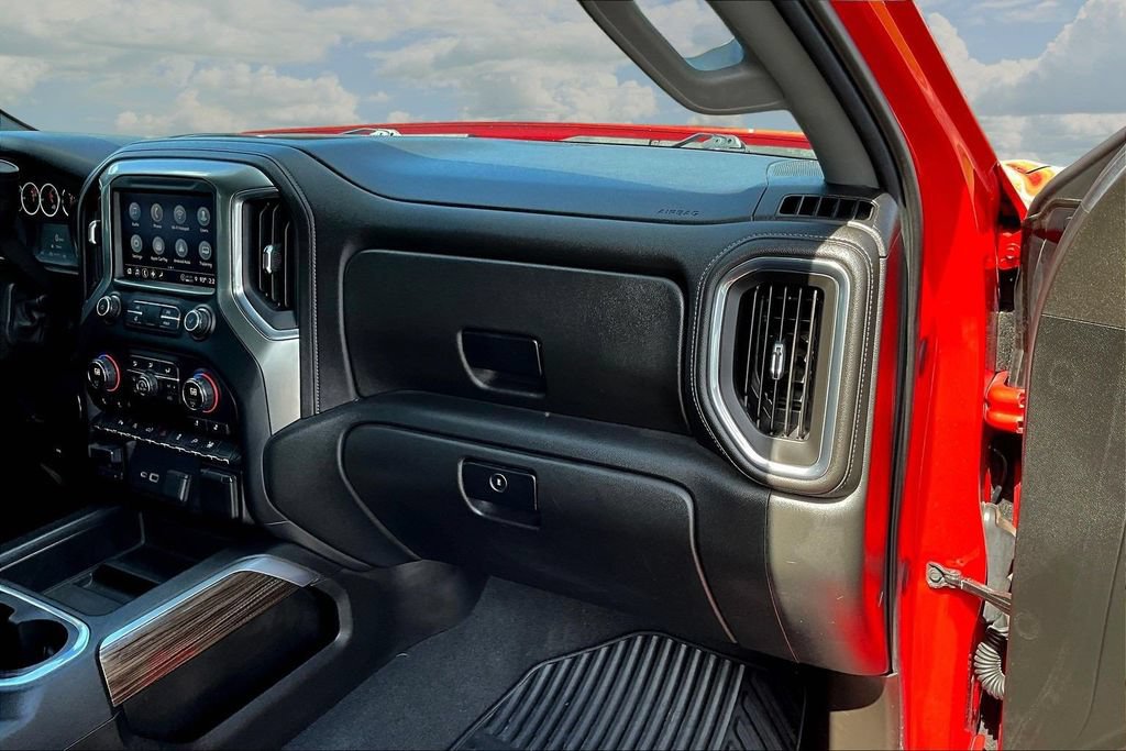 Used 2021 Chevrolet Silverado 1500 RST w/ Convenience Package II AWD/4WD image 28