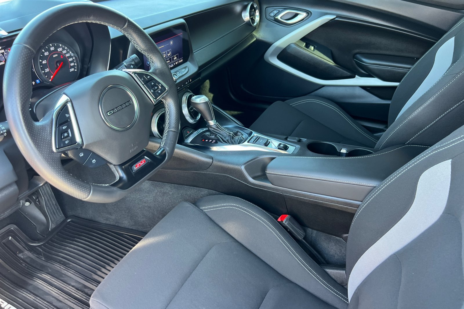Used 2023 Chevrolet Camaro SS RWD image 12