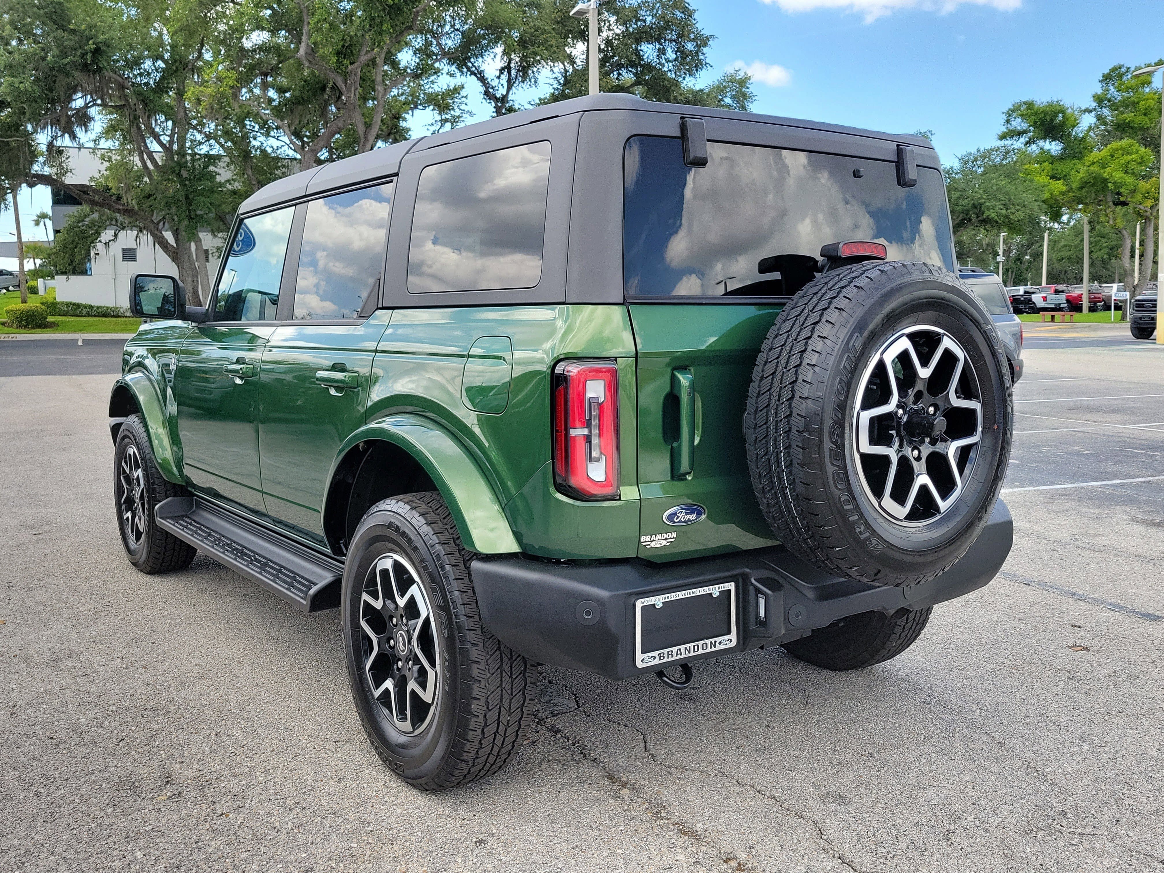 Certified 2025 Ford Bronco Outer Banks AWD/4WD image 7