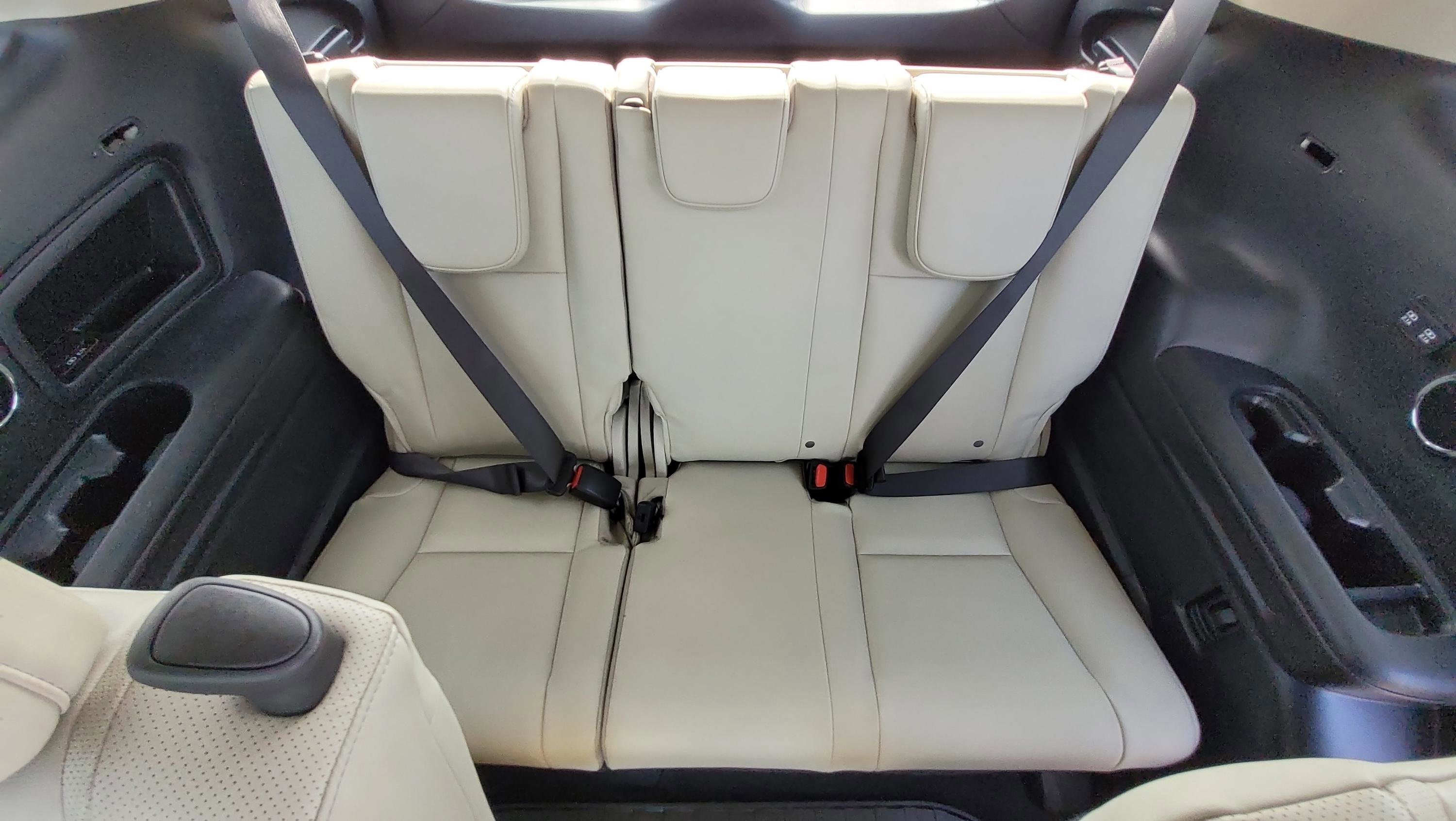 Used 2022 Subaru Ascent Limited w/ Technology Package image 17