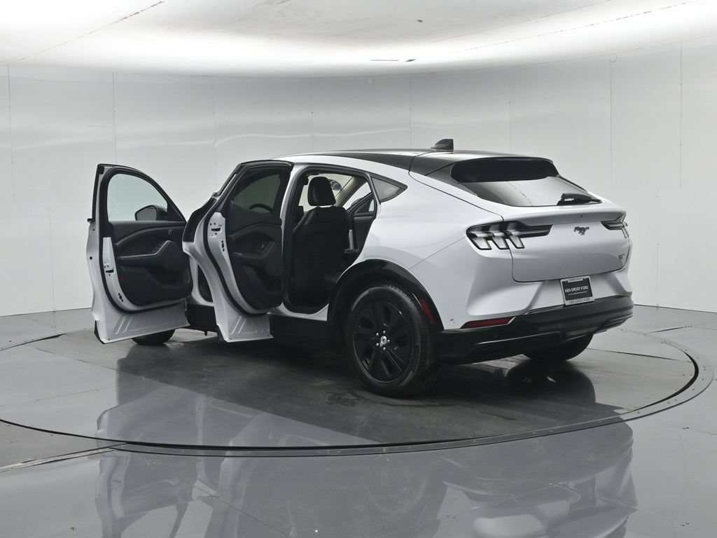 Certified 2023 Ford Mustang Mach-E California Route 1 AWD/4WD image 33