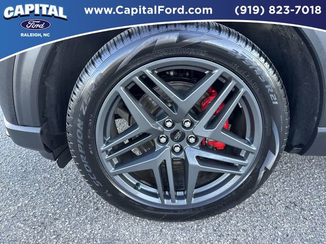 Certified 2025 Ford Explorer ST-Line w/ Premium Package AWD/4WD image 12