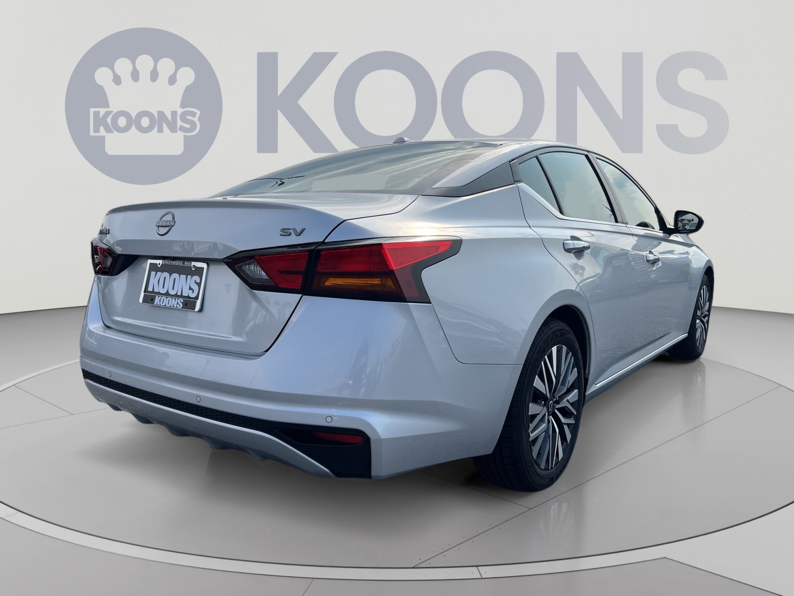 Used 2024 Nissan Altima 2.5 SV FWD image 7