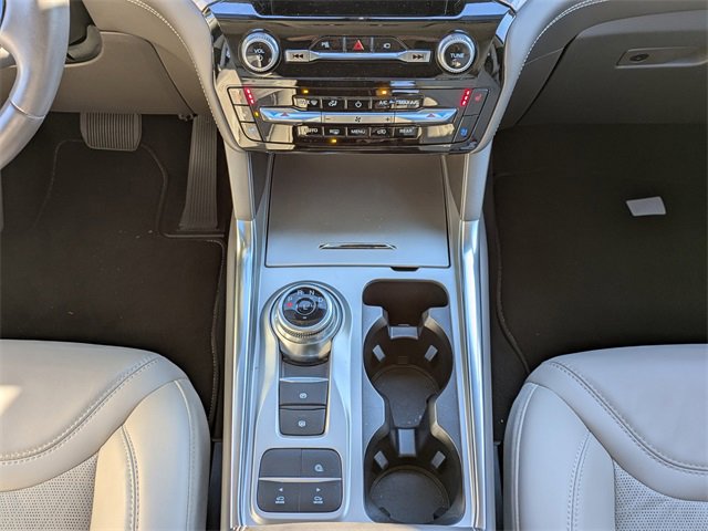 Certified 2023 Ford Explorer Platinum w/ Technology Package image 18