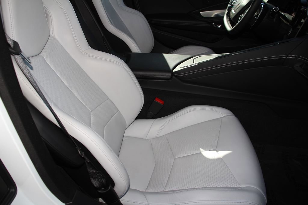 Used 2020 Chevrolet Corvette Stingray Coupe w/ 1LT image 22