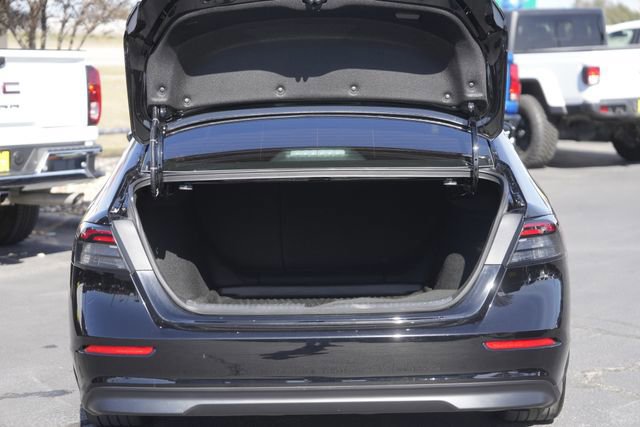 Used 2024 Honda Accord Sport image 31