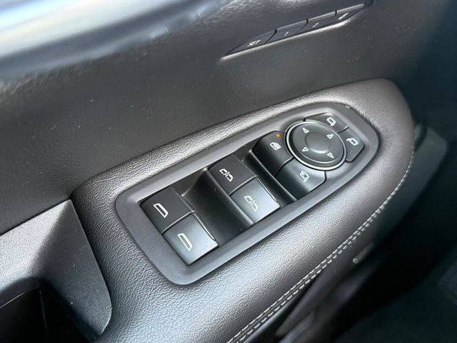 Used 2024 Cadillac XT5 Premium Luxury w/ LPO, Floor Liner Package AWD/4WD image 25