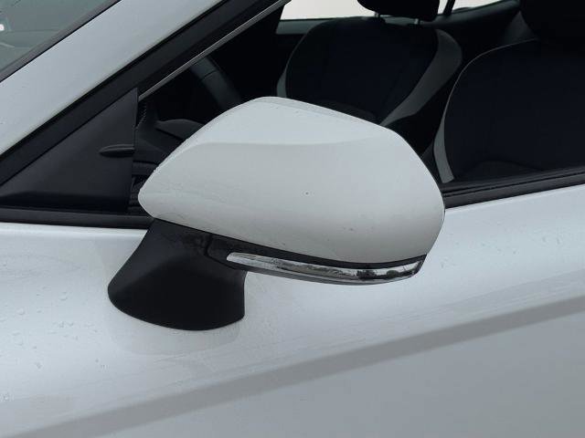 Used 2025 Toyota Camry SE FWD image 26