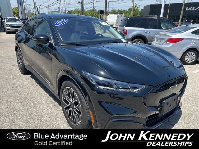 Certified 2025 Ford Mustang Mach-E Premium AWD/4WD image 5