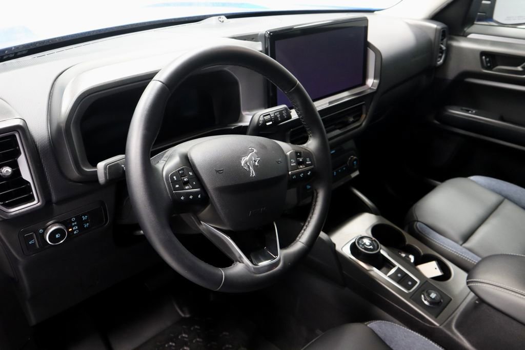 Certified 2025 Ford Bronco Sport Outer Banks w/ Outer Banks Tech Package+ AWD/4WD image 26