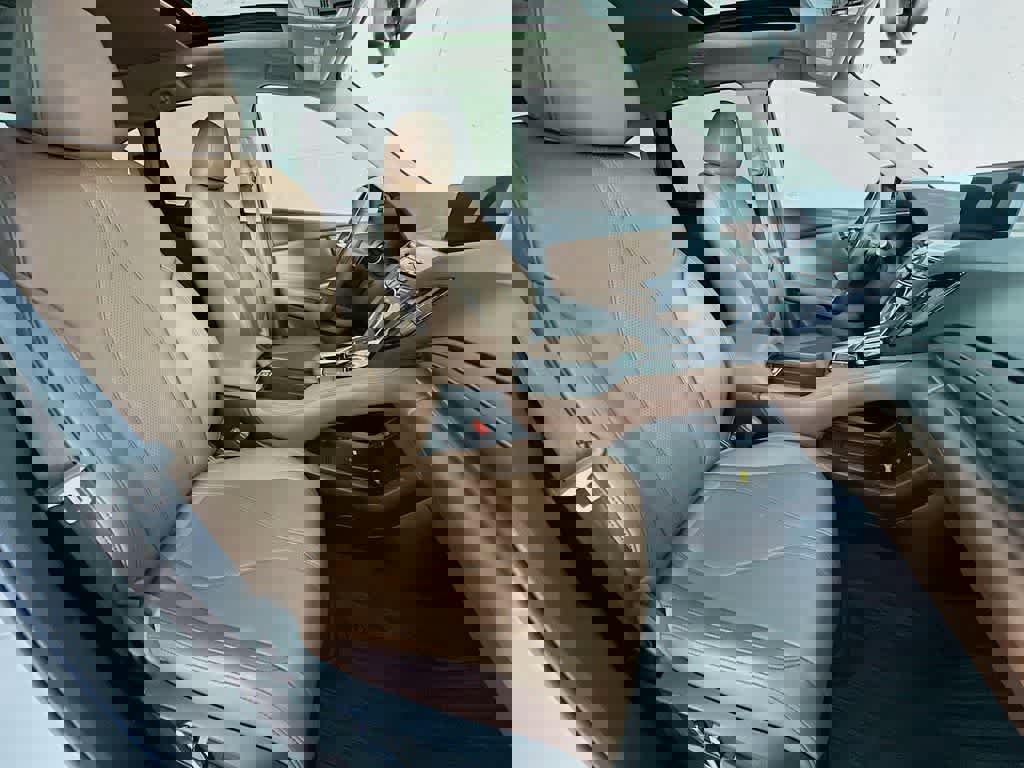 Used 2024 Acura RDX SH-AWD w/ Technology Package image 18