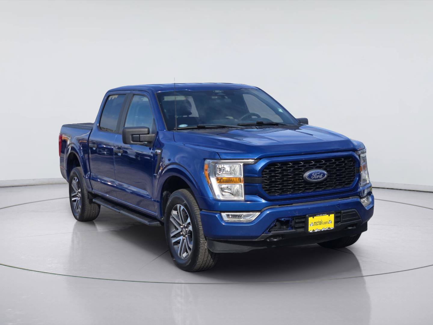 Certified 2022 Ford F150 XL w/ STX Appearance Package AWD/4WD image 3
