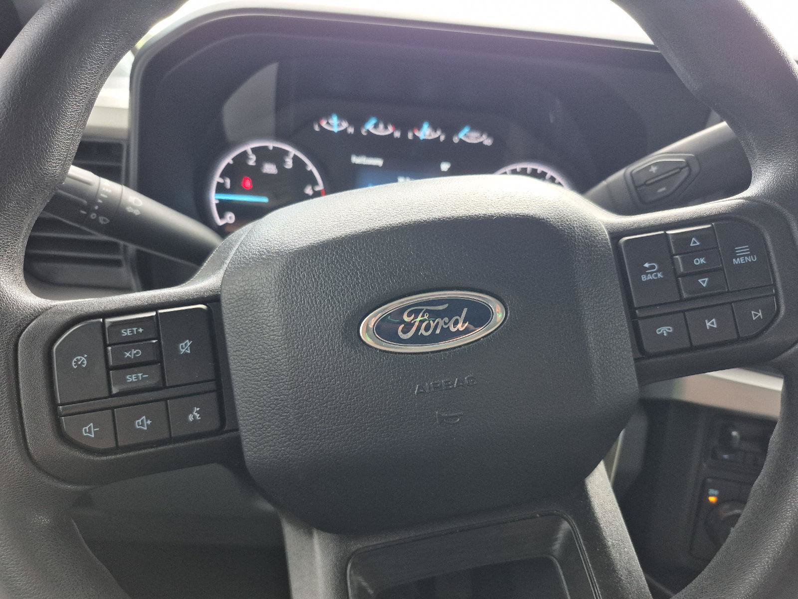 Certified 2025 Ford F350 XLT w/ 360-Degree Camera Package AWD/4WD image 7