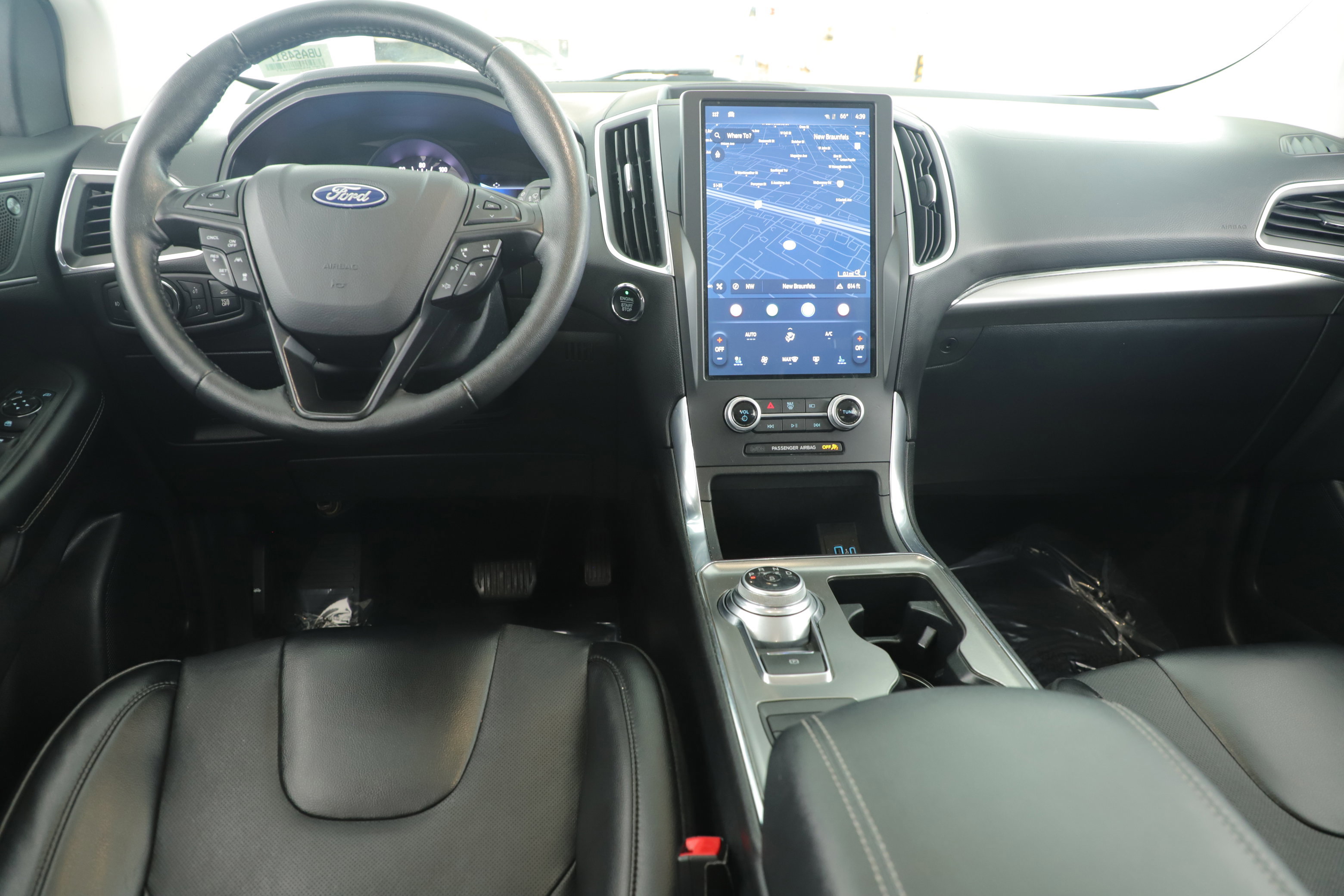 Certified 2022 Ford Edge Titanium w/ Equipment Group 301A image 19